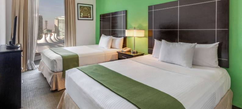 普埃布拉帕尔马斯安赫洛波利斯拉昆塔温德姆酒店(La Quinta by Wyndham Puebla Palmas Angelopolis)图片