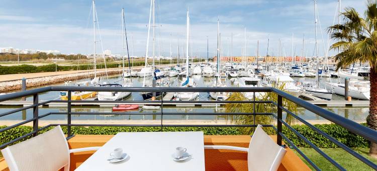 波尔蒂芒码头 NH 度假村酒店式公寓(NH Marina Portimao Resort)图片