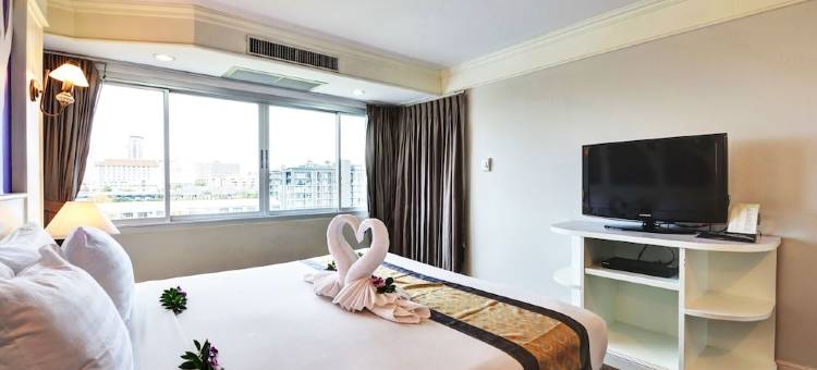 乔木提恩花园酒店度假村(Jomtien Garden Hotel & Resort)图片