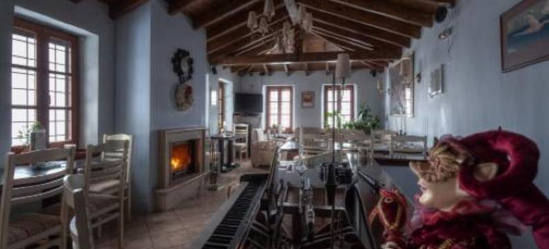 尼姆菲斯酒店(Nymfes Hotel)图片