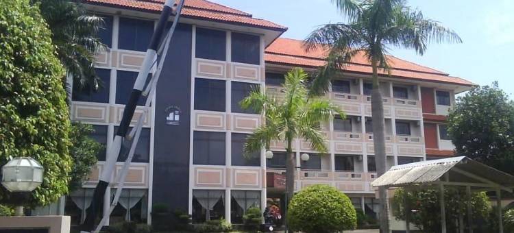 哲帕拉英达酒店(Hotel Jepara Indah)图片