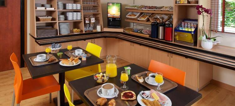 坎佩尔-蓬拉贝基里亚德酒店(Kyriad Quimper - Pont-l'Abbé)图片