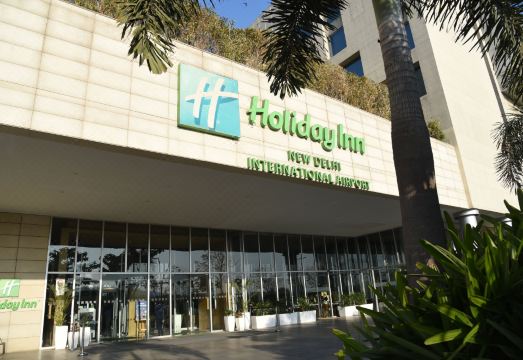 新德里国际机场假日旅馆外景图