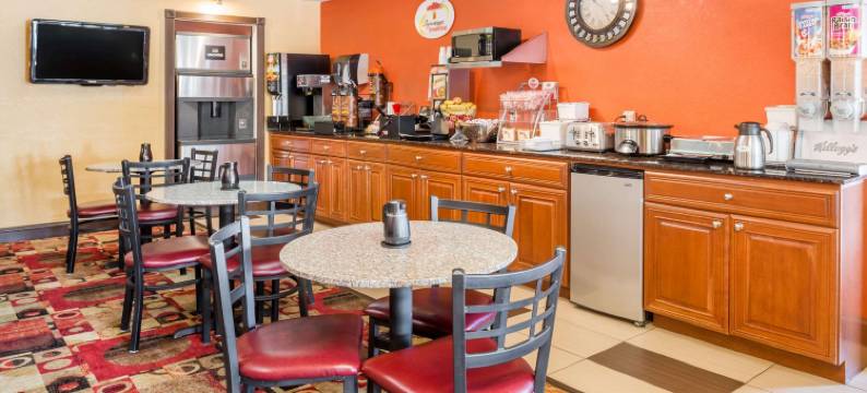 杰克逊维尔速8酒店(Super 8 by Wyndham Jacksonville)图片