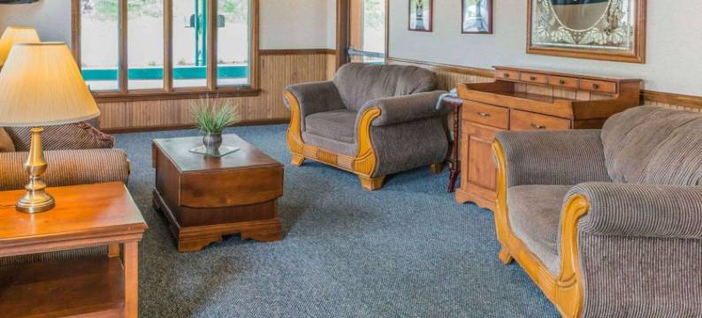 罗伊尔凯艺酒店(Quality Inn Royle)图片