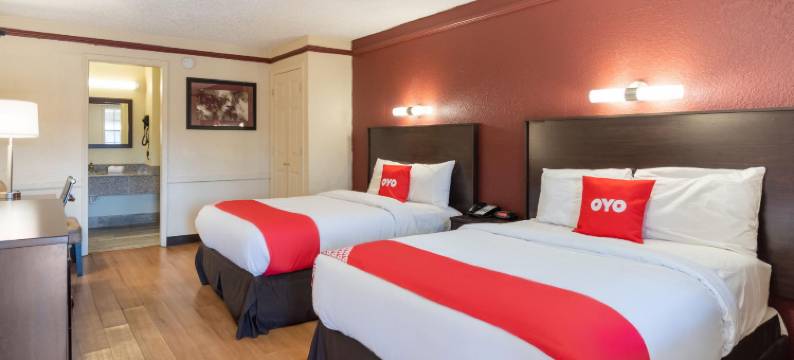 OYO塔尔萨北谢里登路机场酒店(OYO Hotel Tulsa N Sheridan Rd & Airport)图片