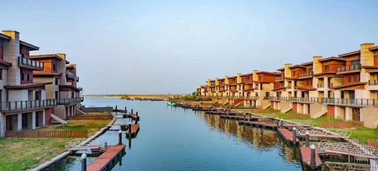 近航母主题公园现代简约三居公寓(渔航路分店)图片