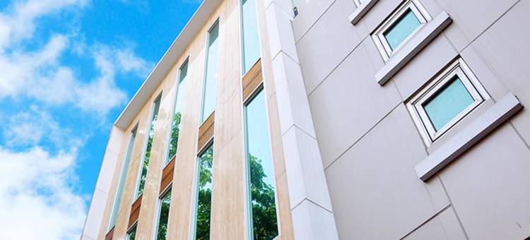 古宁安勒格林套房酒店(LeGreen Suite Kuningan)图片