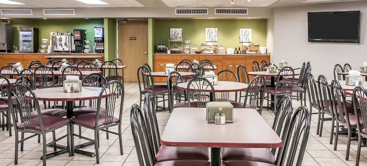 会议中心及水上乐园舒眠套房酒店(Sleep Inn & Suites Conference Center and Water Park)图片