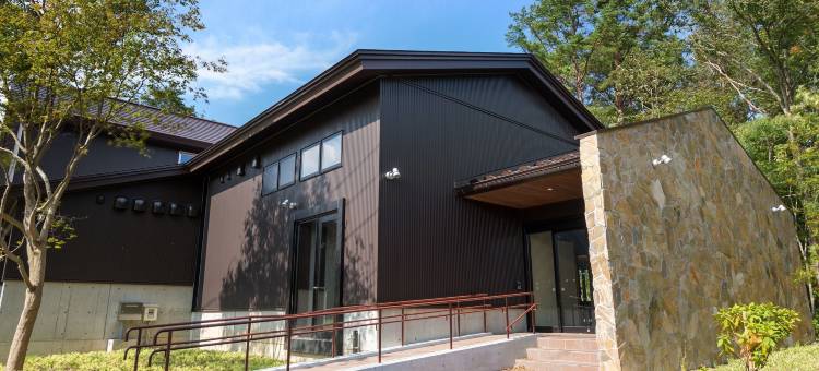 猫魔离宫里盘梯湖畔度假村(Urabandai Lakeresort Nekomarikyu)图片