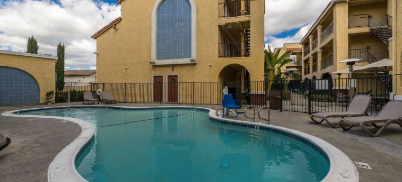 莫雷诺贝斯特韦斯特套房酒店(Best Western Moreno Hotel  Suites)图片