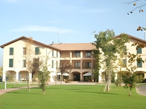 康特沃尔德酒店