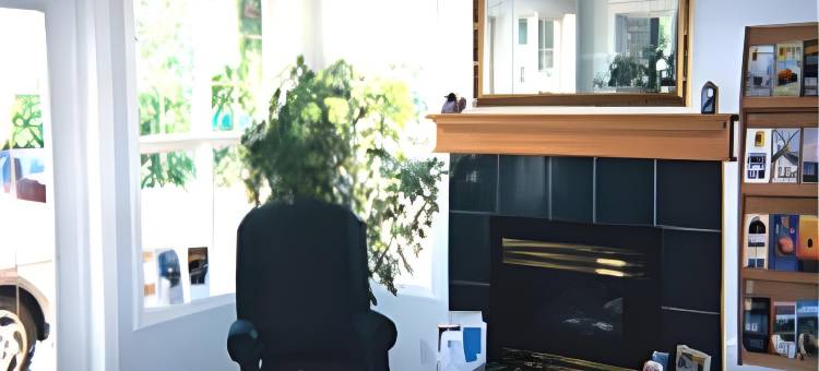 一百哩速8酒店(Super 8 by Wyndham 100 Mile House)图片