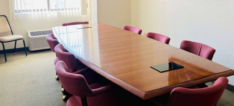 普雷斯顿斯堡品质酒店及套房，靠近山艺术中心(Quality Inn & Suites Prestonsburg Next to Mountain Arts Center)图片