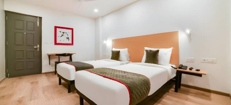 Super Townhouse Karmelaram Railway Station Sarjapur图片