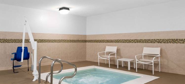 美肯北丽怡酒店(Country Inn & Suites by Radisson, Macon North, GA)图片