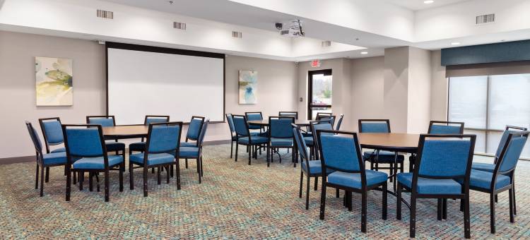 麦迪逊欢朋酒店(Hampton Inn Madison)图片