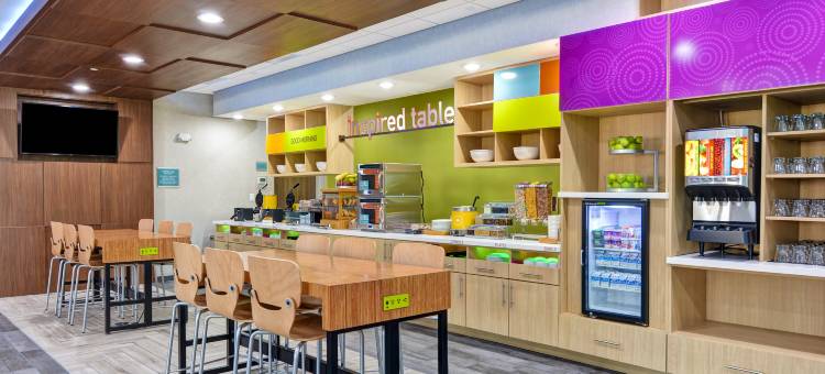 德克萨斯贝德福西 DFW 机场希尔顿惠庭酒店(Home2 Suites by Hilton Bedford DFW West)图片