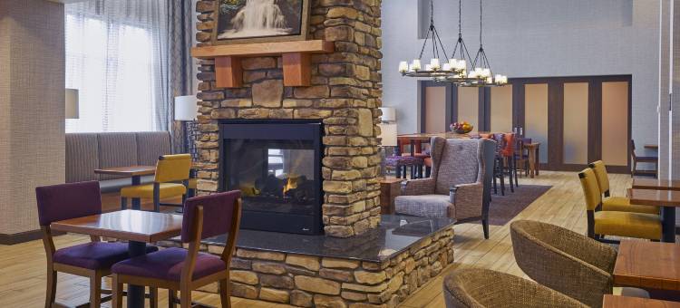 罗斯堡欢朋套房酒店(Hampton Inn & Suites Roseburg)图片