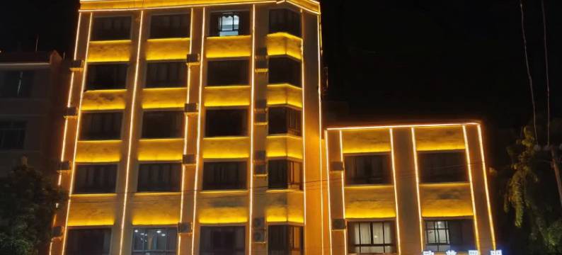 乐东希悦智享酒店(利国店)图片