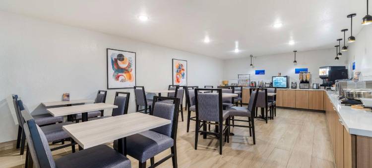 贝斯特韦斯特帕克城威奇托北酒店(Best Western Park City Wichita North)图片