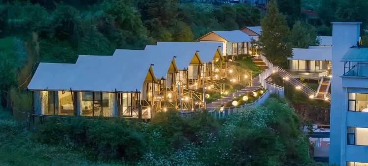 暮山映雪·Spring奢隐汤池别院(康定店)图片