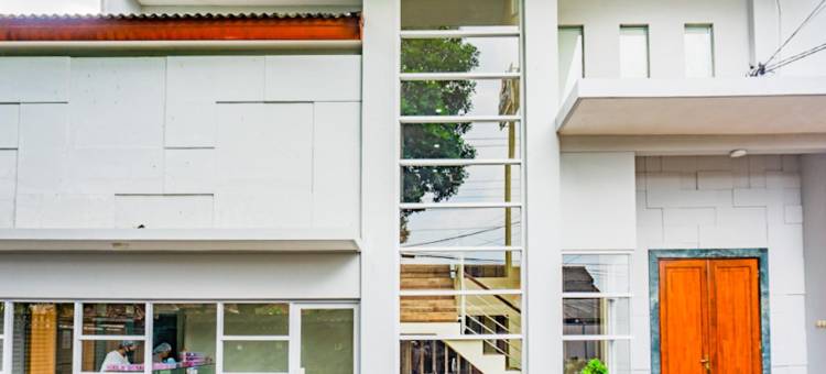 红多兹酒店-近日惹城购物中心4号(RedDoorz Near Jogja City Mall 4)图片