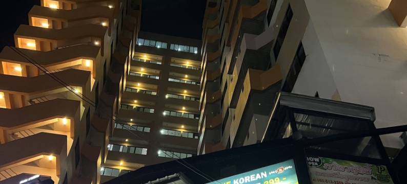 购物中心套房酒店(Mall Suites Hotel)图片