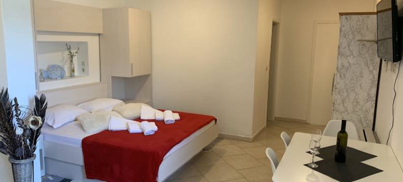 别墅山丘(Villa Hills)图片