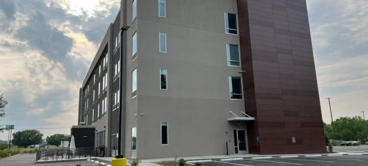 曼彻斯特温德姆凯旅店(La Quinta Inn & Suites by Wyndham Manchester / Arnold AFB)图片