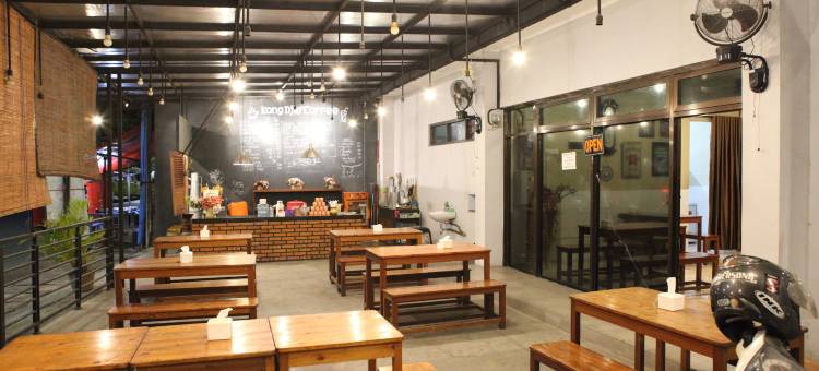 井里汶拉哈于酒店(Rahayu Hotel Cirebon)图片