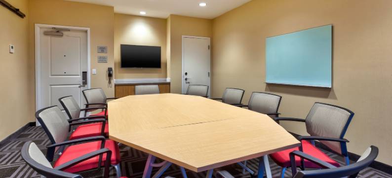 大急流城机场东南TownePlace Suites套房酒店(TownePlace Suites Grand Rapids Airport Southeast)图片