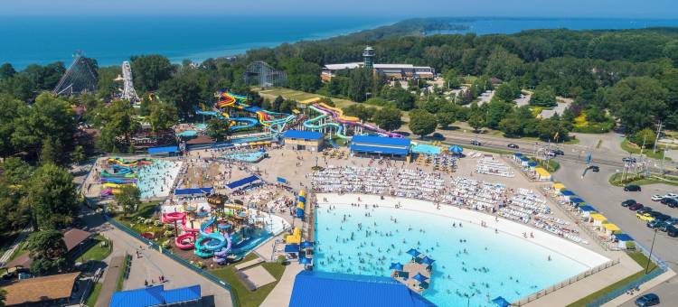 伊利湖湾万怡酒店(Courtyard Erie Bayfront)图片