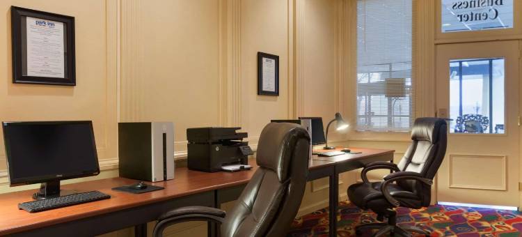 沙伦丽柏酒店(Park Inn by Radisson Sharon)图片