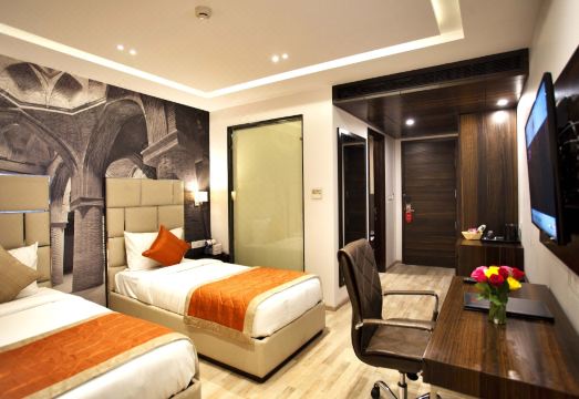 Kaisons Inn (Near Apollo Hospital)Hotel Overview