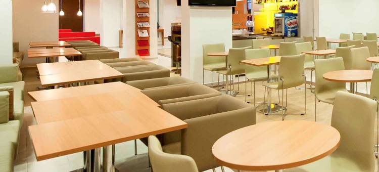 宜必思桑托斯贡扎加海滩酒店(Ibis Santos Gonzaga Praia)图片