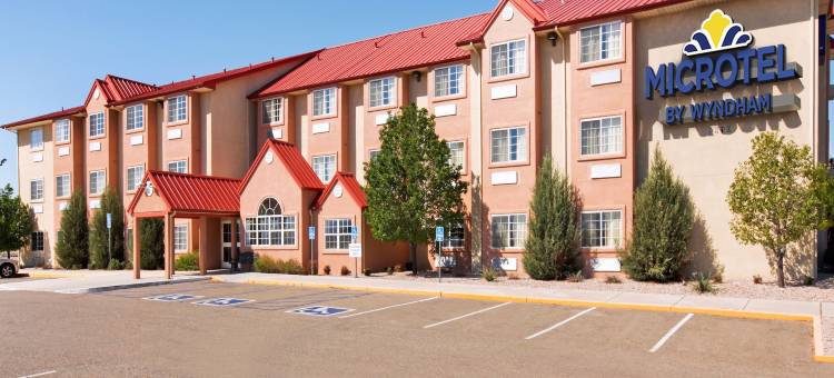 阿尔伯克尔基西温德姆麦客达套房酒店(Microtel Inn & Suites by Wyndham Albuquerque West)图片