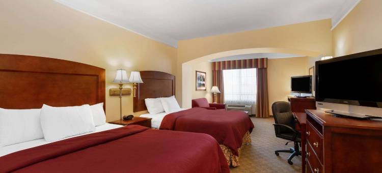 道奇城拉昆塔温德姆套房酒店(La Quinta Inn & Suites by Wyndham Dodge City)图片