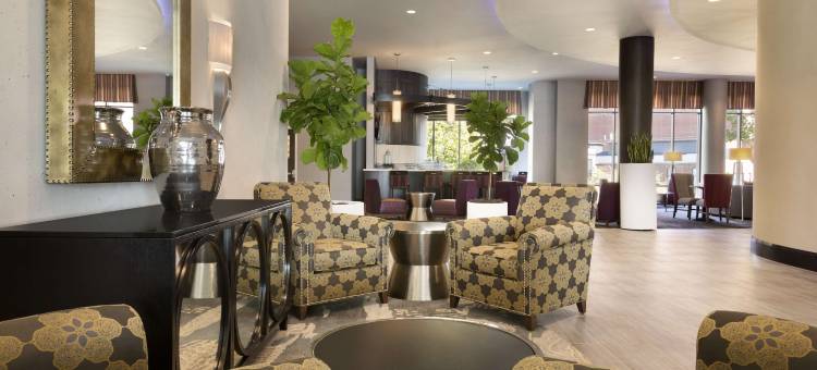 格林维尔市中心瑞尔普雷斯希尔顿希尔顿安泊酒店(Embassy Suites by Hilton Greenville Downtown Riverplace)图片