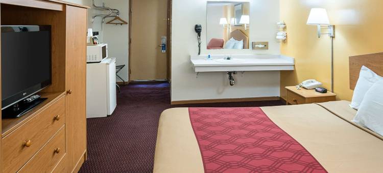 奥斯汀罗德威旅馆(Rodeway Inn & Suites)图片