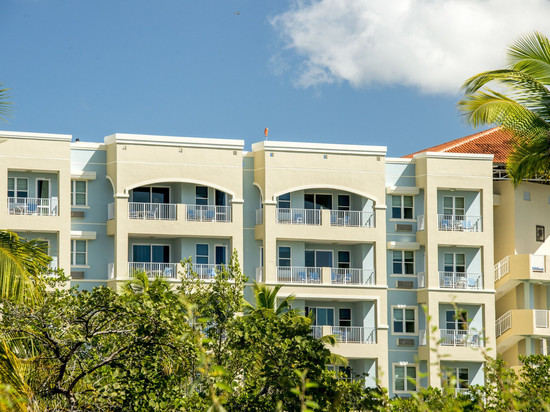 博克龙海滩度假村