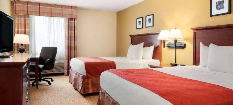 爱荷华锡达拉皮兹机场丽怡酒店(Country Inn & Suites by Radisson, Cedar Rapids Airport, IA)图片