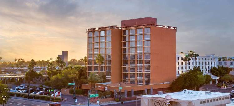 菲尼克斯中城智选假日套房酒店(Holiday Inn Express & Suites Phoenix - Midtown)图片