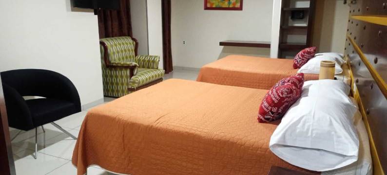 英格里斯酒店(Hotel Inglés)图片