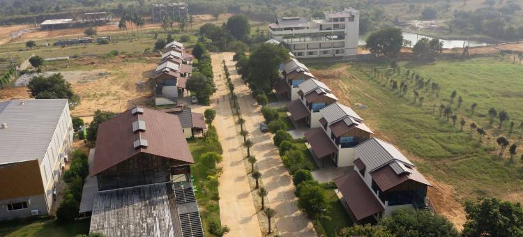 提鲁帕提湖谷度假村和温泉(Lake Valley Resort and Spa Tirupati, 27 Kms from Talakona Waterfall)图片