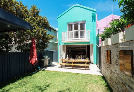 Jet Flamingo Hotel Overview