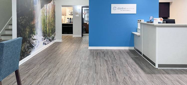 凯隆波因特酒店(Clarion Pointe)图片