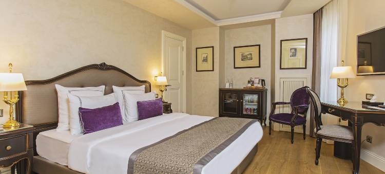 美罗迪巴格达利岩酒店(Meroddi Bagdatliyan Hotel)图片