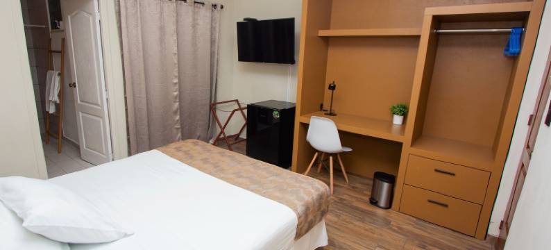 塞丽娜圣贝尼托别墅酒店(Hotel Villa Serena San Benito)图片