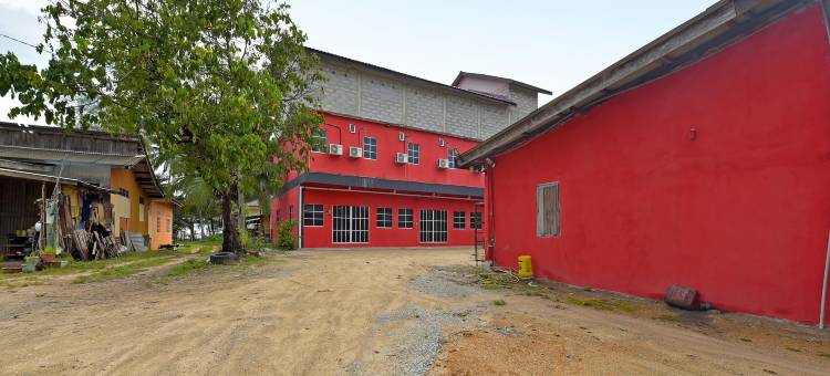 OYO 90664 Rabi酒店(OYO 90664 Rabi Hotel)图片